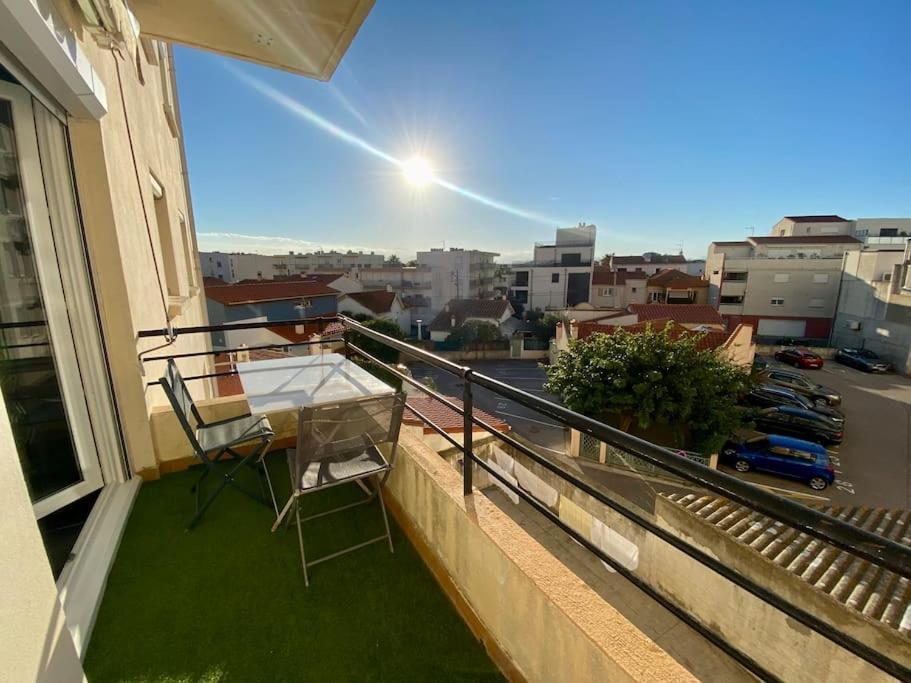 Appart T2 Calme - Centre De Canet - Parking - Clim Exterior foto